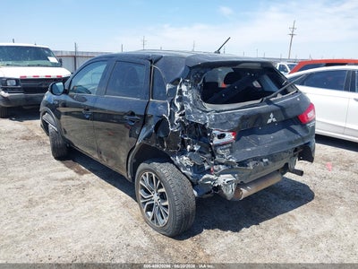 MITSUBISHI OUTLANDER SPORT