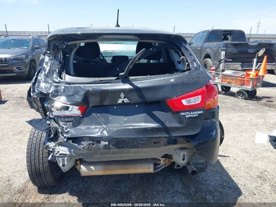 MITSUBISHI OUTLANDER SPORT