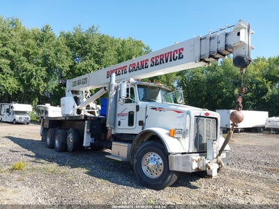 2011 Peterbilt 365