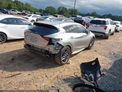 INFINITI QX30