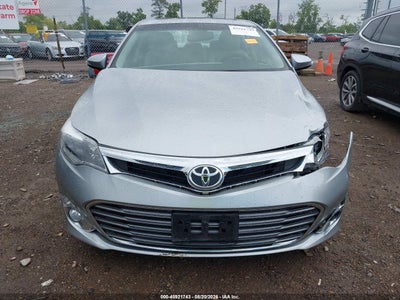 TOYOTA AVALON