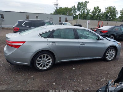 TOYOTA AVALON
