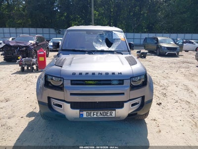 LAND ROVER DEFENDER