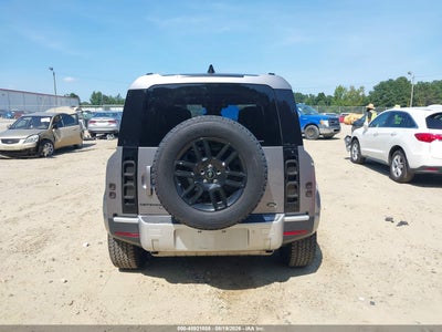 LAND ROVER DEFENDER