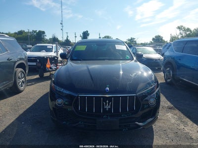 MASERATI LEVANTE