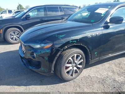 MASERATI LEVANTE