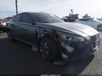 2022 Nissan Altima