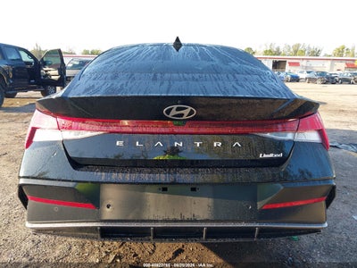 HYUNDAI ELANTRA