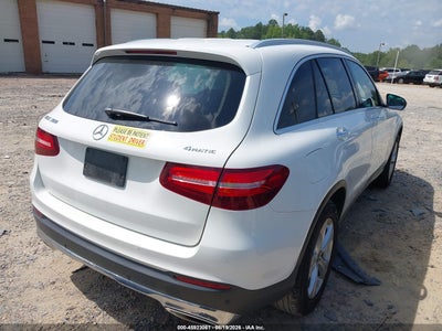MERCEDES-BENZ GLC 300