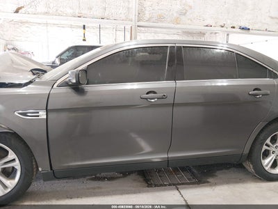 FORD TAURUS