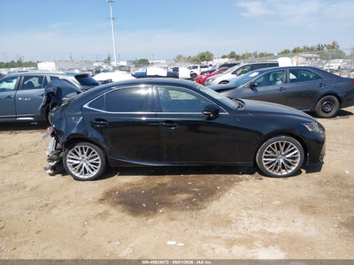 LEXUS IS 200T