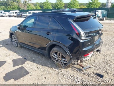 CADILLAC XT4