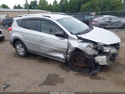 JTMBFREV3FD147253 TOYOTA RAV4 Photo 1