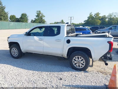 TOYOTA TACOMA