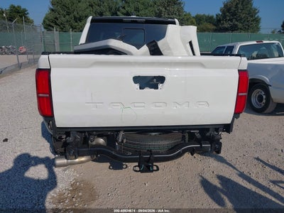 TOYOTA TACOMA