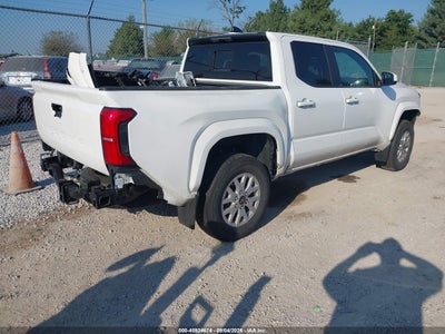 TOYOTA TACOMA
