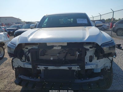 TOYOTA TACOMA