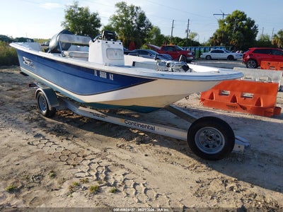2010 Carolina Skiff 17'