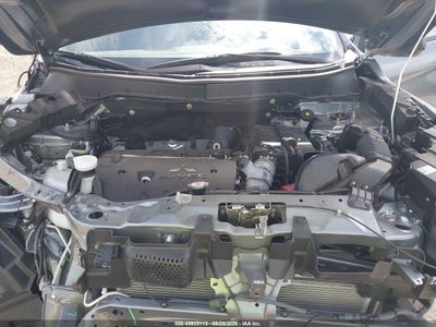 MITSUBISHI OUTLANDER SPORT