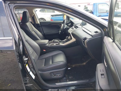 LEXUS NX 200T
