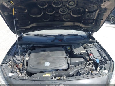 MERCEDES-BENZ GLA 250