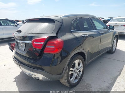 MERCEDES-BENZ GLA 250