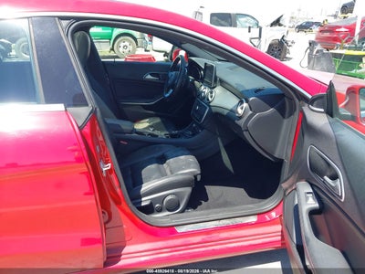 MERCEDES-BENZ CLA 250