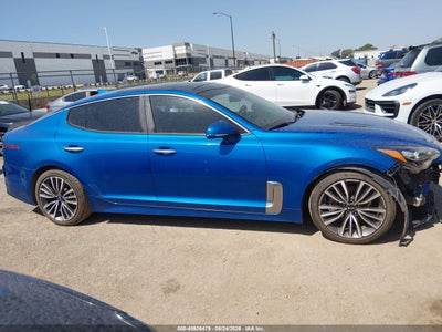 KIA STINGER