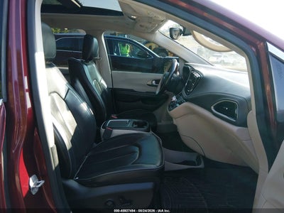 CHRYSLER PACIFICA