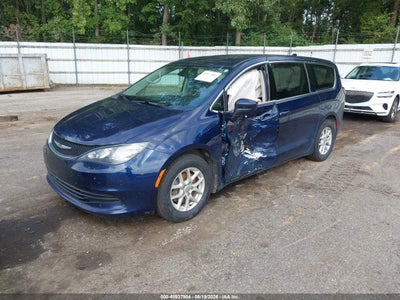 CHRYSLER PACIFICA