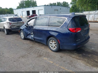 CHRYSLER PACIFICA