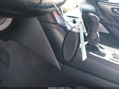 INFINITI Q60