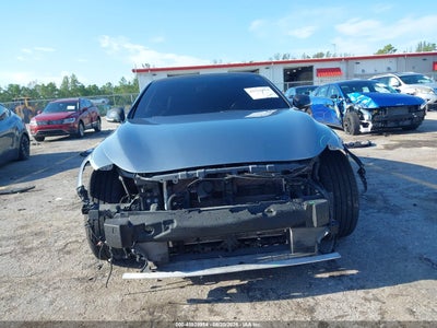 INFINITI Q60