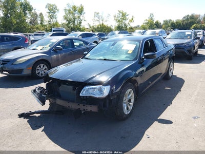 CHRYSLER 300