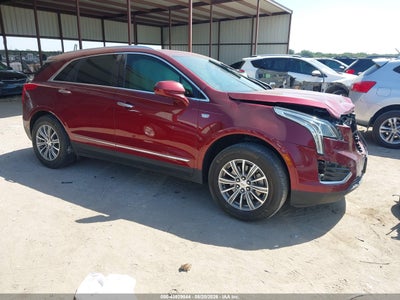CADILLAC XT5