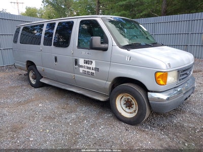 2006 Ford E-350 Super Duty