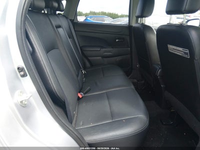MITSUBISHI OUTLANDER SPORT