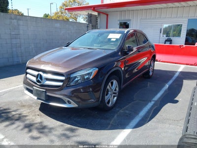 MERCEDES-BENZ GLA 250