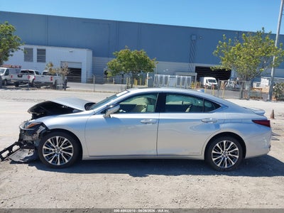 LEXUS ES 300H