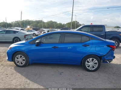 NISSAN VERSA