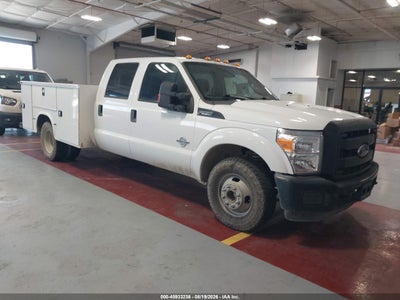 2015 Ford F-350 Chassis