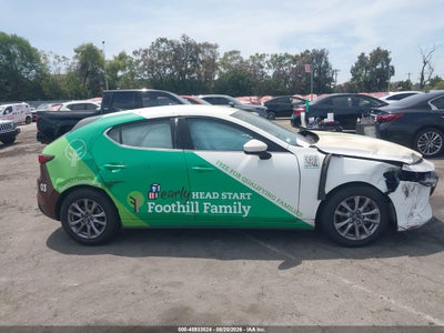 MAZDA MAZDA3