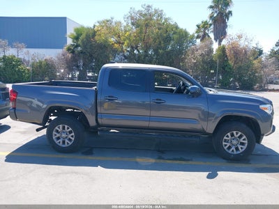 TOYOTA TACOMA