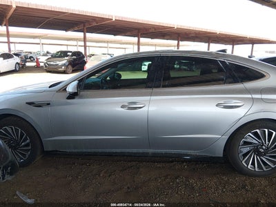 HYUNDAI SONATA HYBRID