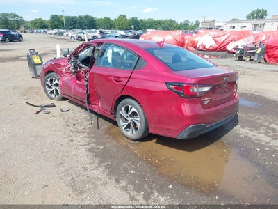 SUBARU LEGACY