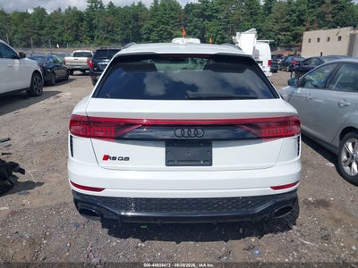 AUDI RS Q8