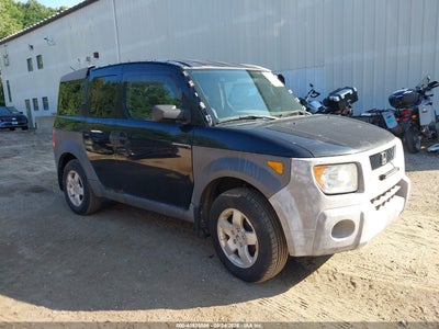 2004 Honda Element