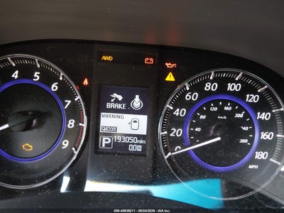 INFINITI QX70