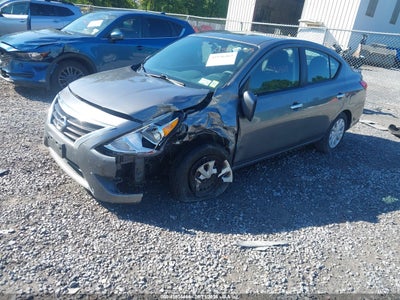NISSAN VERSA