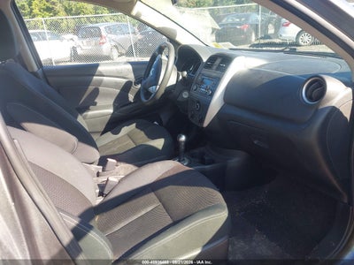 NISSAN VERSA